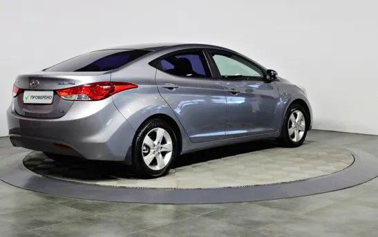 Hyundai Elantra 1.60 автоматическая, фото №1