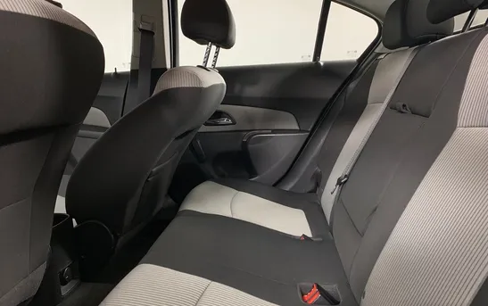 Chevrolet Cruze 1.60 механика, фото №1