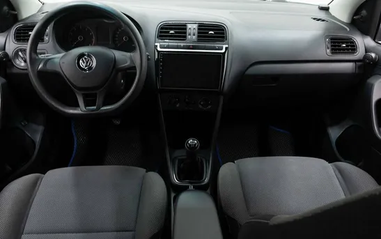 Volkswagen Polo 1.60 механика, фото №1