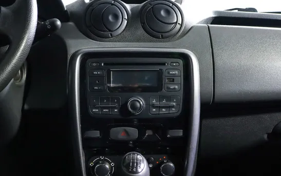 Renault Duster 1.60 механика, фото №1