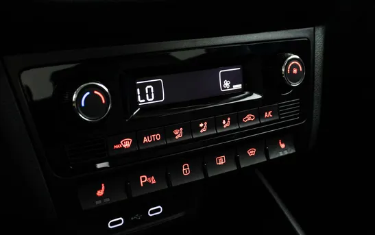 Volkswagen Polo 1.60 автоматическая, фото №1