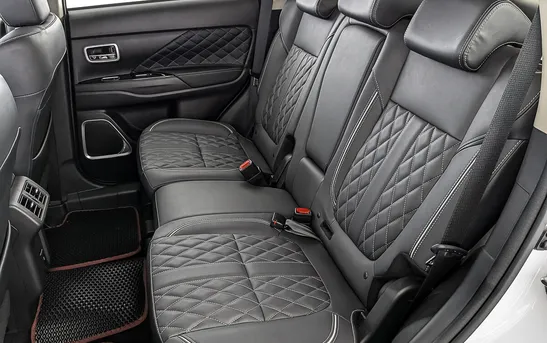 Mitsubishi Outlander 2.40 вариатор, фото №1