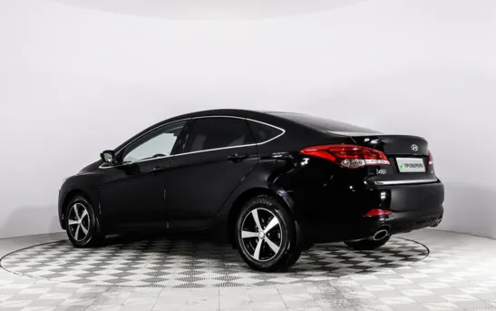 Hyundai i40 2.00 автоматическая, фото №1