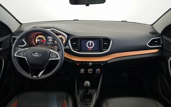 Lada (ВАЗ) Vesta 1.60 механика, фото №1