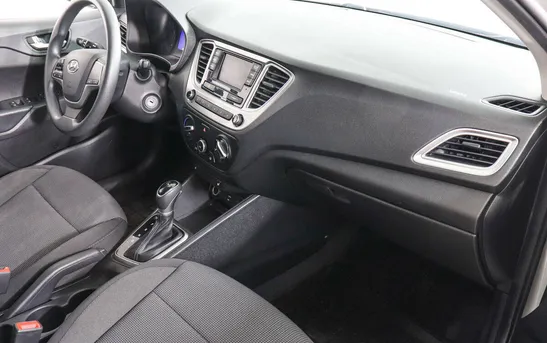 Hyundai Solaris 1.60 автоматическая, фото №1