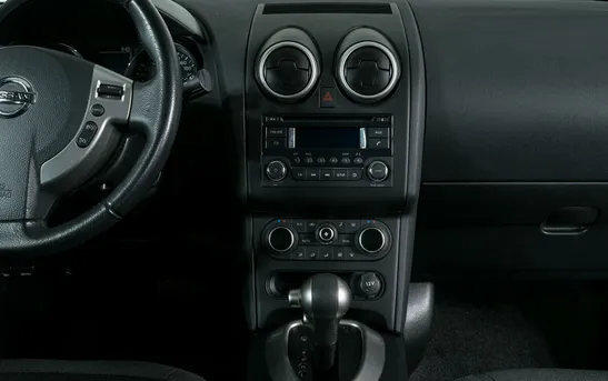 Nissan Qashqai 1.60 вариатор, фото №1