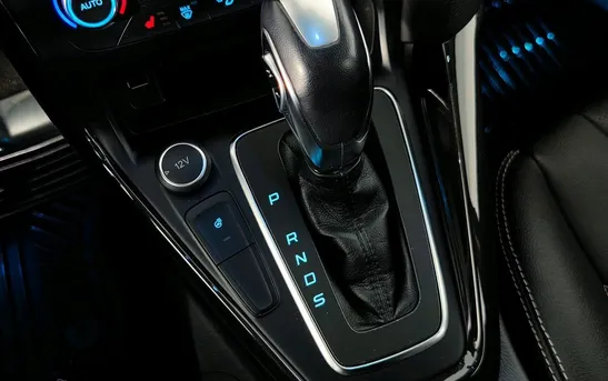 Ford Focus 1.60 робот, фото №1