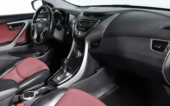 Hyundai Elantra 1.80 автоматическая, фото №1