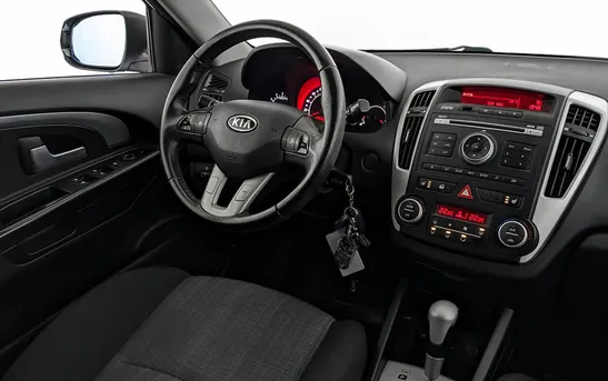 Kia Ceed 1.60 автоматическая, фото №1