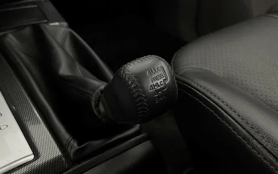 Mitsubishi Pajero Sport 2.50 автоматическая, фото №1