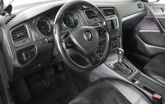 Volkswagen Golf 1.40 робот, фото №1