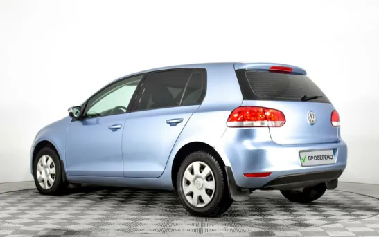 Volkswagen Golf 1.60 робот, фото №1