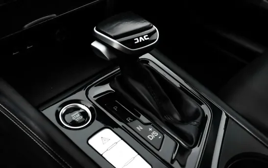 JAC J7 1.50 вариатор, фото №1