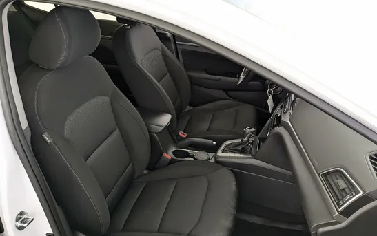 Hyundai Elantra 2.00 автоматическая, фото №1