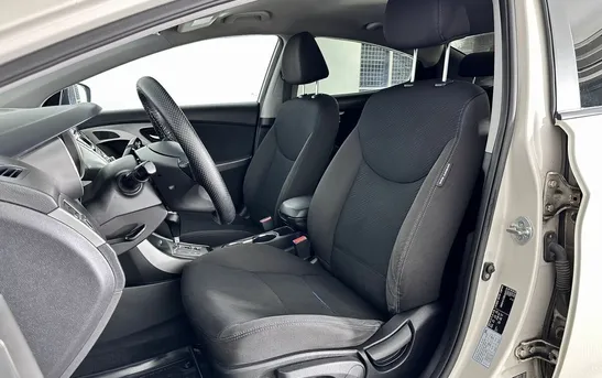 Hyundai Elantra 1.60 автоматическая, фото №1
