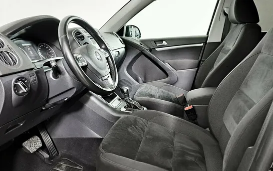 Volkswagen Tiguan 2.00 автоматическая, фото №1