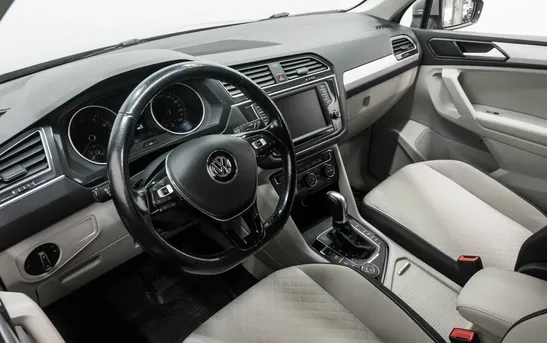 Volkswagen Tiguan 1.40 робот, фото №1