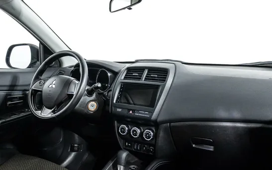 Mitsubishi ASX 2.00 вариатор, фото №1