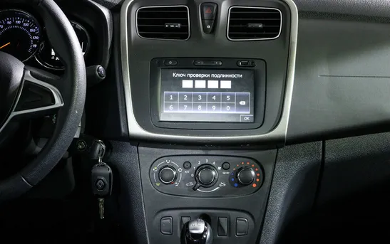 Renault Logan 1.60 автоматическая, фото №1