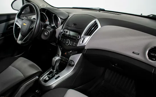 Chevrolet Cruze 1.60 автоматическая, фото №1