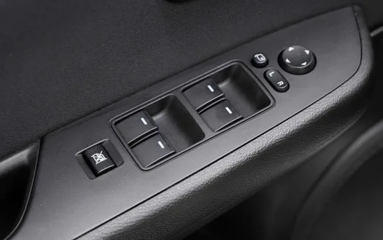 Mazda 6 2.00 автоматическая, фото №1