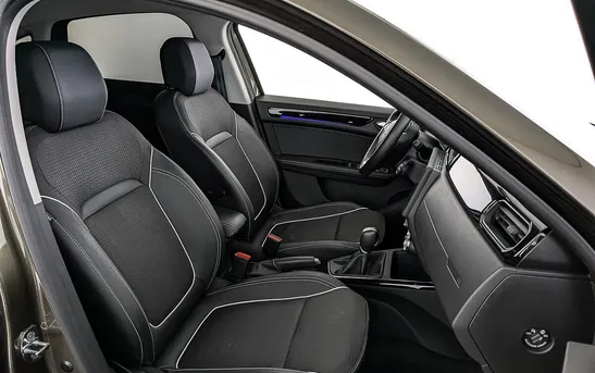 Renault Arkana 1.30 вариатор, фото №1