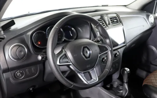 Renault Sandero 1.60 автоматическая, фото №1