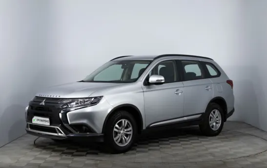 Mitsubishi Outlander 2.00 вариатор, фото №1