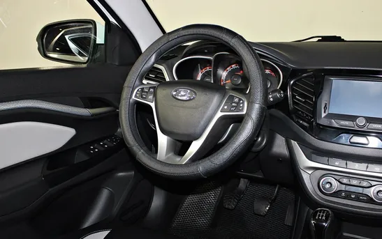 Lada (ВАЗ) Vesta 1.60 механика, фото №1