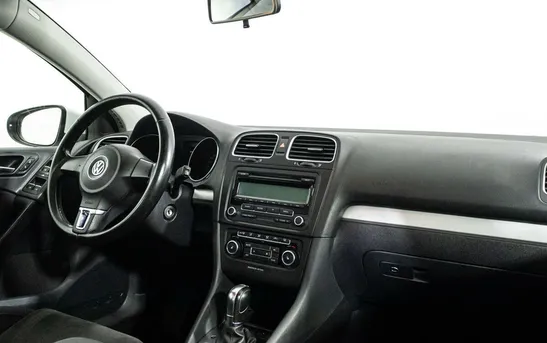 Volkswagen Golf 1.40 робот, фото №1