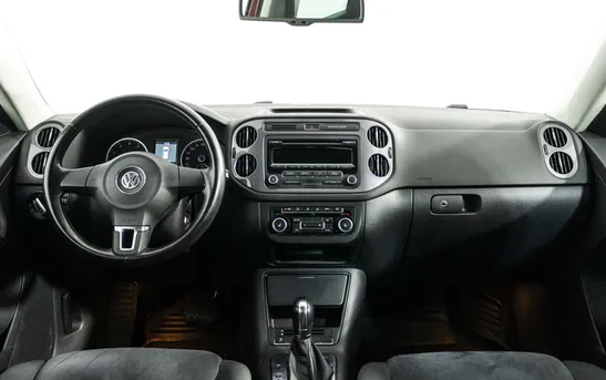 Volkswagen Tiguan 2.00 автоматическая, фото №1