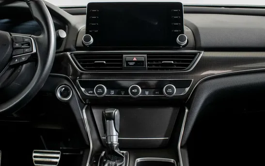 Honda Accord 1.50 вариатор, фото №1