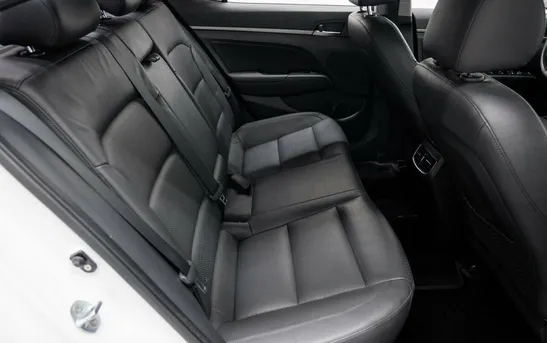 Hyundai Elantra 2.00 автоматическая, фото №1