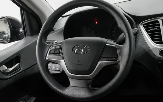 Hyundai Solaris 1.60 механика, фото №1