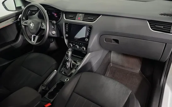 Skoda Octavia 1.80 робот, фото №1