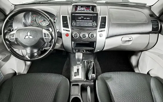 Mitsubishi Pajero Sport 2.50 автоматическая, фото №1