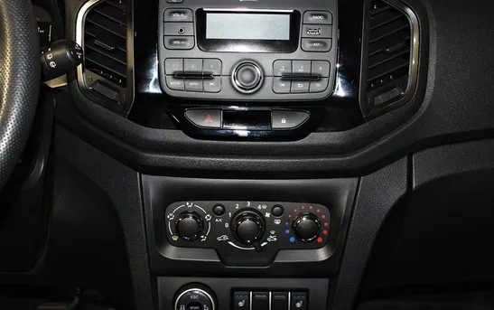 Lada (ВАЗ) XRAY 1.80 механика, фото №1