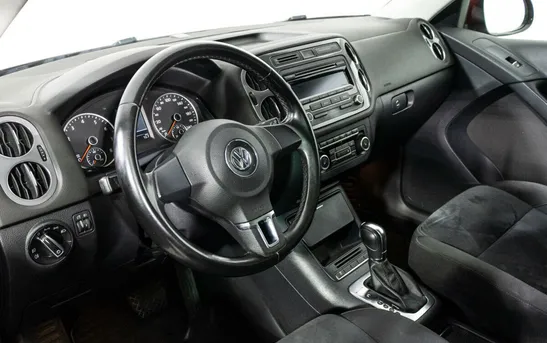Volkswagen Tiguan 2.00 автоматическая, фото №1
