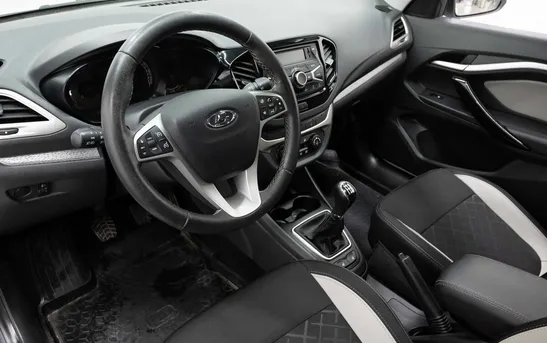 Lada (ВАЗ) Vesta 1.60 механика, фото №1