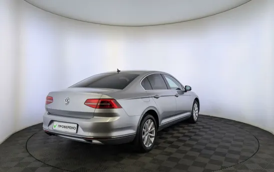 Volkswagen Passat 1.80 робот, фото №1