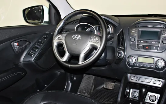 Hyundai ix35 2.00 автоматическая, фото №1