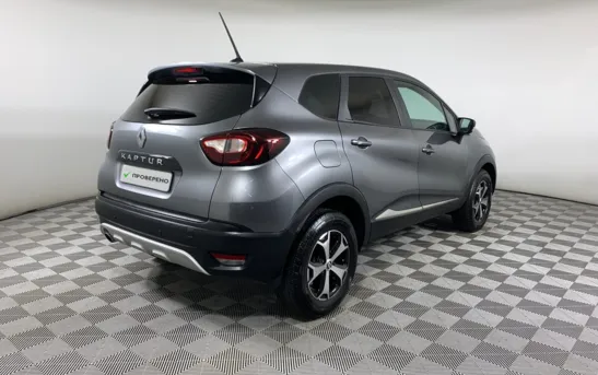 Renault Kaptur 1.60 вариатор, фото №1