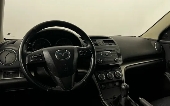 Mazda 6 1.80 механика, фото №1