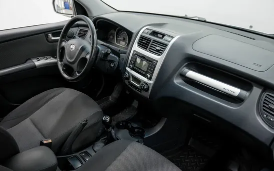 Kia Sportage 2.00 механика, фото №1