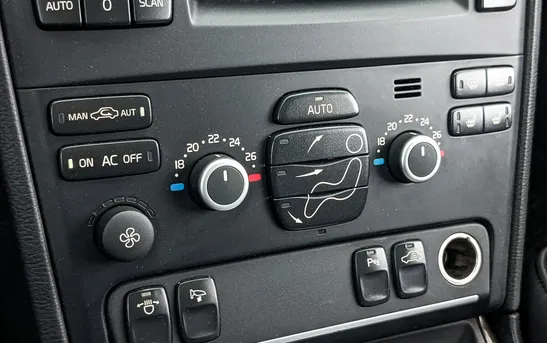 Volvo XC90 2.40 автоматическая, фото №1