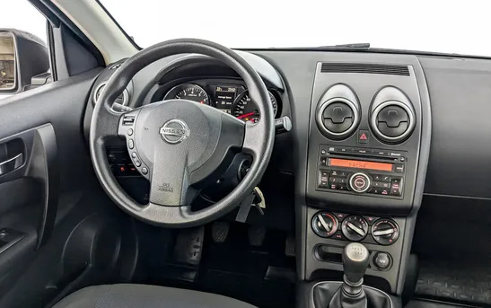 Nissan Qashqai 2.00 механика, фото №1