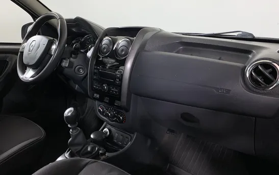 Renault Duster 1.60 механика, фото №1