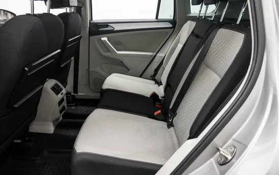 Volkswagen Tiguan 1.40 робот, фото №1