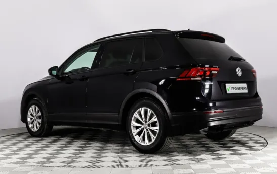 Volkswagen Tiguan 1.40 механика, фото №1