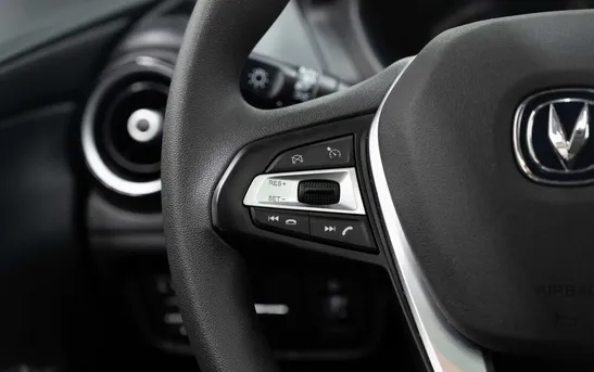 Changan Alsvin 1.50 робот, фото №1